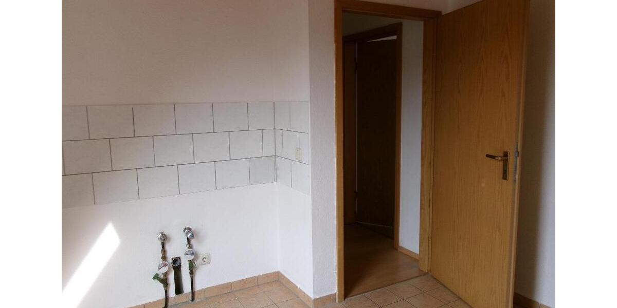 Dachgeschoßwohnung Auerbach/Vogtland Vogtland - 2 Zimmer, 67 m&sup2;, 337&euro; | Angebot:20444543