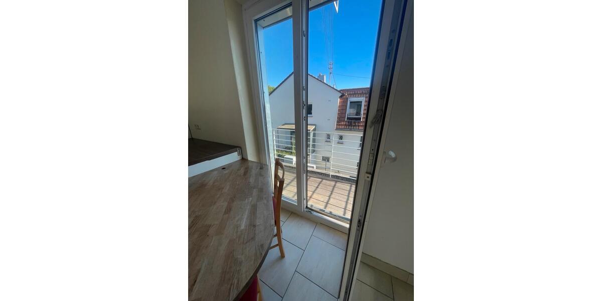 Etagenwohnung Saarbrücken Brebach-Fechingen - 3.5 Zimmer, 120 m&sup2;, 800&euro; | Angebot:26301533