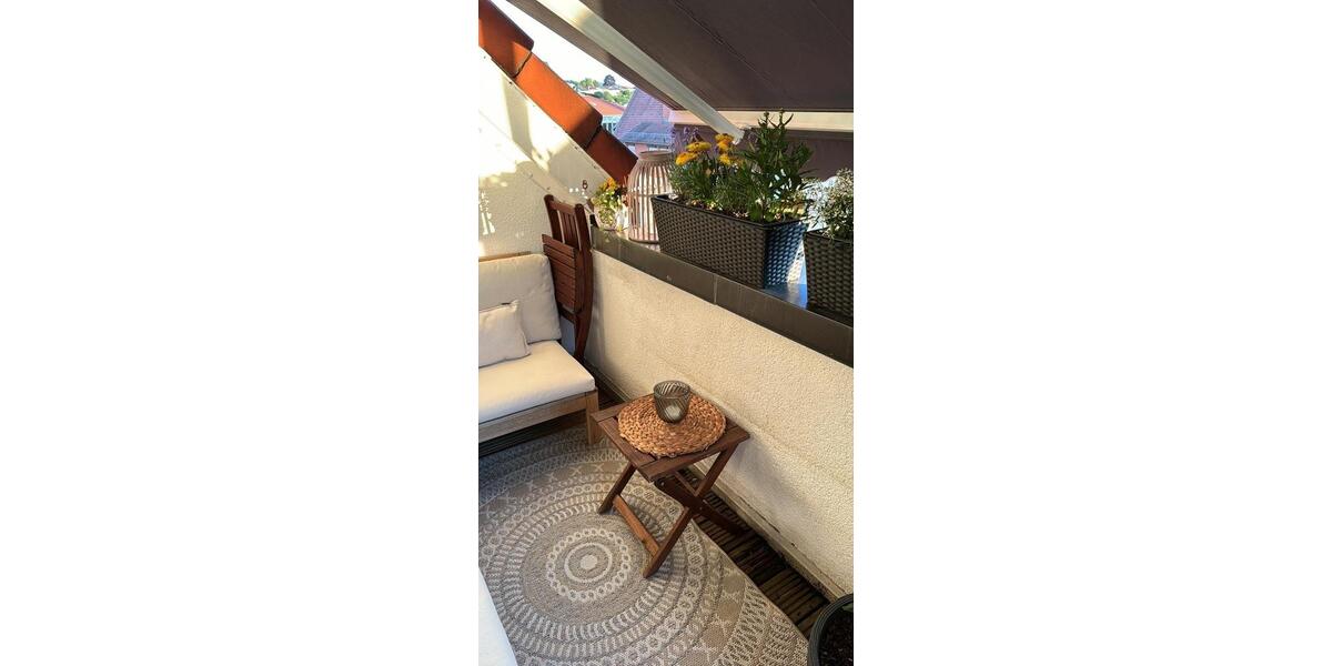 Dachgeschoßwohnung Erbach - 1 Zimmer, 68 m&sup2;, 950&euro; | Angebot:25598814