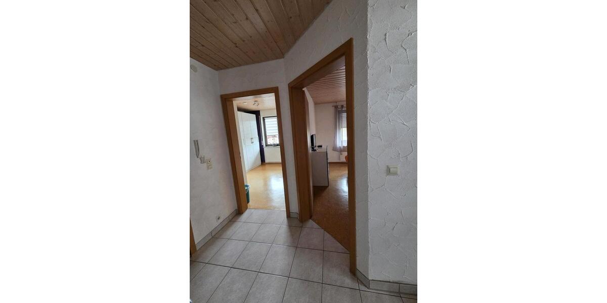Dachgeschoßwohnung Auenwald - 6.5 Zimmer, 112 m&sup2;, 1.400&euro; | Angebot:26679251