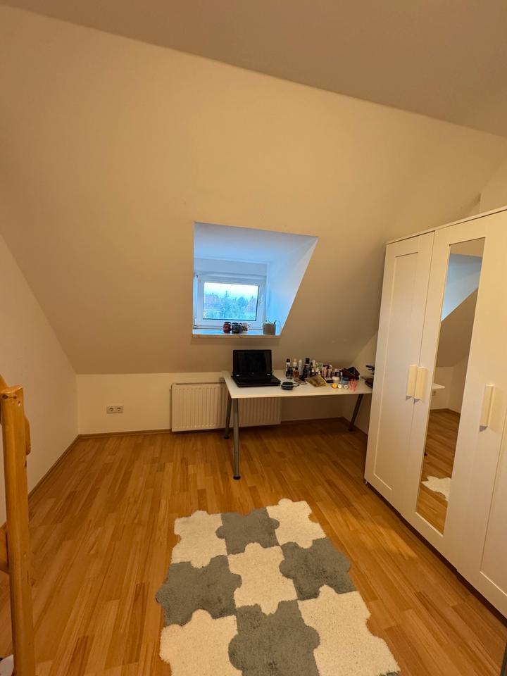 Spacious room with attic in 2 room shared apartment