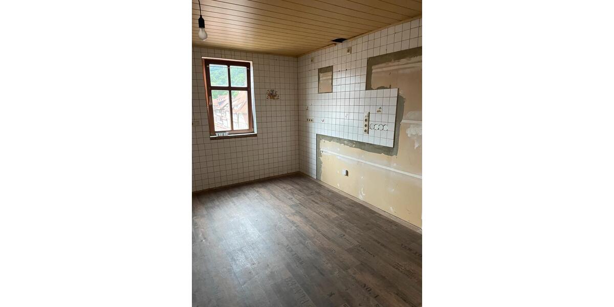 Maisonettenwohnung Wasungen - 3 Zimmer, 93 m&sup2;, 500&euro; | Angebot:24767277