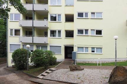 1-Zimmer Wohnung mit Balkon und Weitblick am Winterberg!