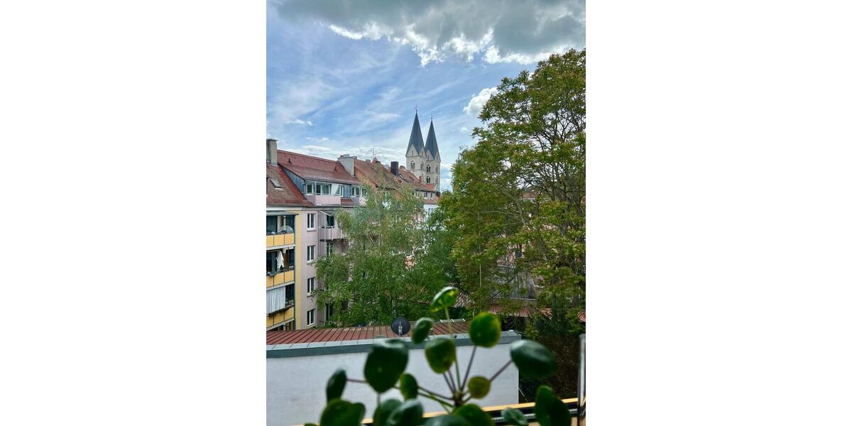 Dachgeschoßwohnung Würzburg Sanderau - 1 Zimmer, 39 m&sup2;, 700&euro; | Angebot:26614974
