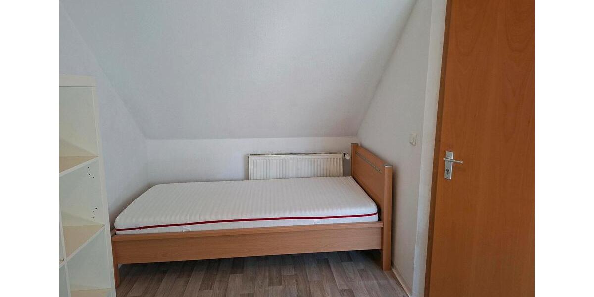 Wohnen auf Zeit Wernigerode - 2 Zimmer, 15 m&sup2;, 285&euro; | Angebot:26231521