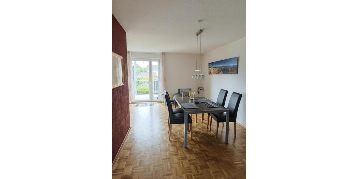 Etagenwohnung Wörth am Rhein - 3.5 Zimmer, 102 m&sup2;, 1.080&euro; | Angebot:26605322