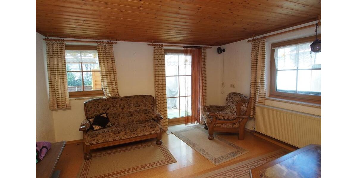 Einfamilienhaus Haibach - 8 Zimmer, 260 m&sup2;, 1.300&euro; | Angebot:26266108