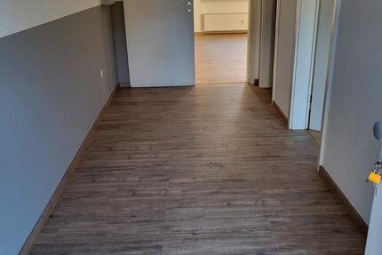 Wohnung Jarmen - 2 Zimmer, 66 m&sup2;, 405&euro; | Angebot:26070415