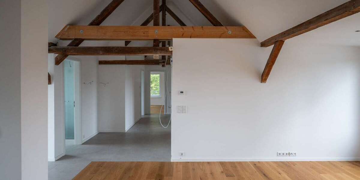 Etagenwohnung Hattingen - 4 Zimmer, 134 m&sup2;, 1.770&euro; | Angebot:24746516