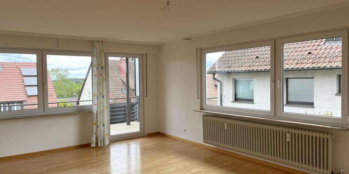 Etagenwohnung Freudenstadt - 4 Zimmer, 114 m&sup2;, 1.025&euro; | Angebot:26695469