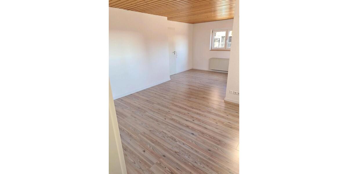 Erdgeschoßwohnung Blumberg - 2.5 Zimmer, 70 m&sup2;, 650&euro; | Angebot:25832255