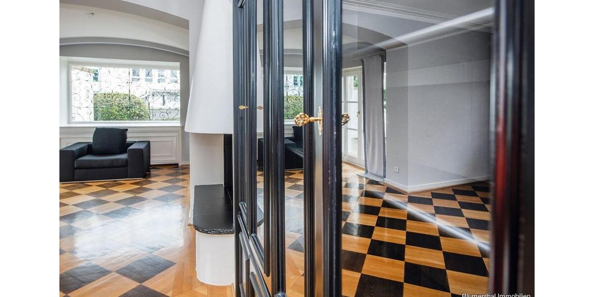 Villa Bielefeld Schildesche - 7 Zimmer, 272 m&sup2;, 2.700&euro; | Angebot:26291726