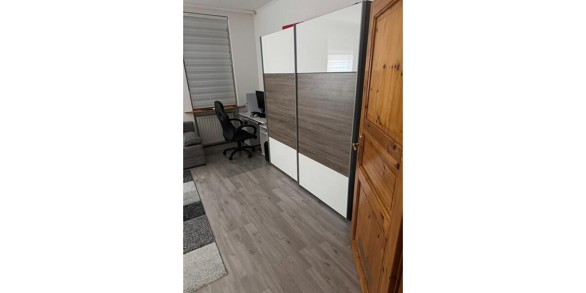 Etagenwohnung Ludwigshafen am Rhein Ludwigshafen-Hemshof - 4 Zimmer, 96 m&sup2;, 1.650&euro; | Angebot:25934719