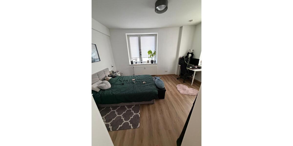 Etagenwohnung Korbach - 2 Zimmer, 66 m&sup2;, 725&euro; | Angebot:25945192