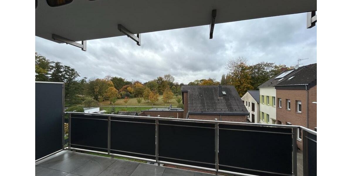 Etagenwohnung Mönchengladbach Süd - 2 Zimmer, 69 m&sup2;, 650&euro; | Angebot:25208302