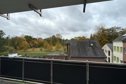 Wohnung Mönchengladbach Süd - 2 Zimmer, 69 m&sup2;, 650&euro; | Angebot:25208302