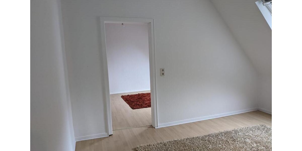 Etagenwohnung Oberkirch - 4 Zimmer, 90 m&sup2;, 1.100&euro; | Angebot:26235921