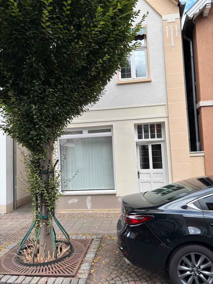 Ladenlokal als Büro, Bürofläche 68 m², tolle Lage