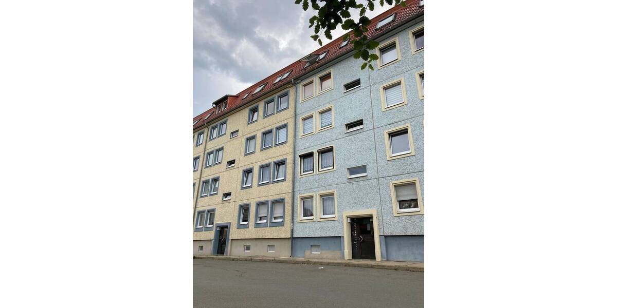 Etagenwohnung Gera Innenstadt - 3 Zimmer, 64 m&sup2;, 375&euro; | Angebot:26833434