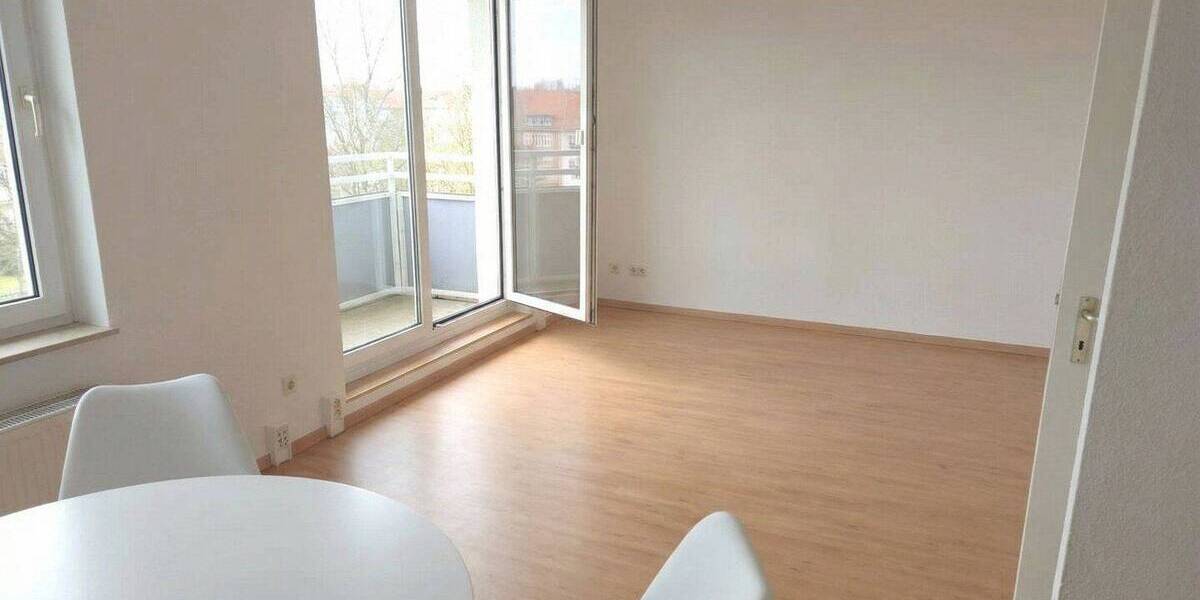 Etagenwohnung Magdeburg Cracau - 2 Zimmer, 49 m&sup2;, 490&euro; | Angebot:26188327
