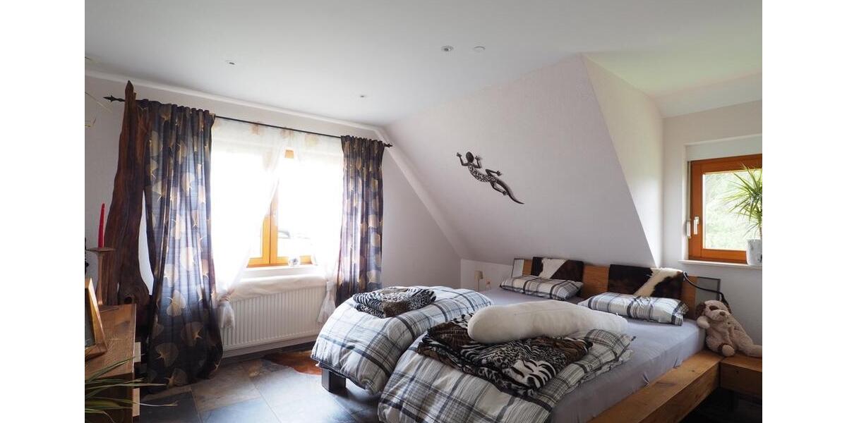Maisonettenwohnung Sasbachwalden - 4 Zimmer, 112 m&sup2;, 1.680&euro; | Angebot:26531688