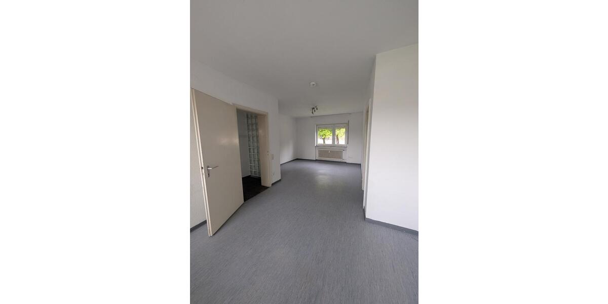 Erdgeschoßwohnung Kusel - 3 Zimmer, 70 m&sup2;, 490&euro; | Angebot:26676353