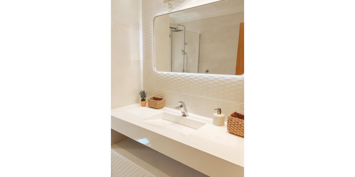 Wohnen auf Zeit Bergisch Gladbach - 3 Zimmer, 120 m&sup2;, 1.500&euro; | Angebot:25809291