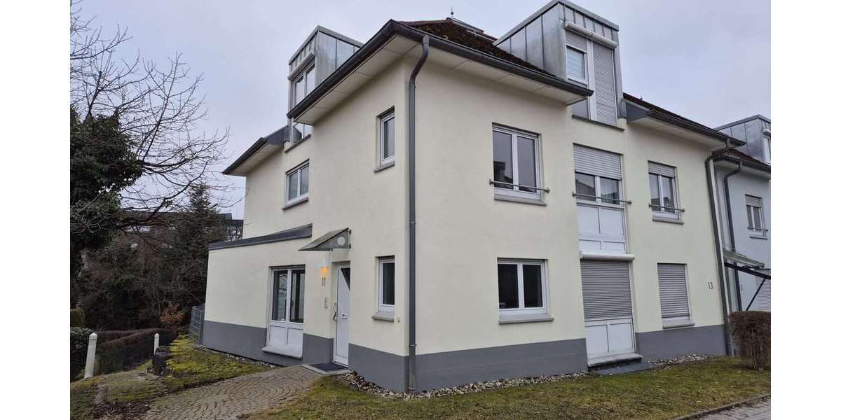 Etagenwohnung Herrenberg - 4 Zimmer, 99 m&sup2;, 1.016&euro; | Angebot:25191443