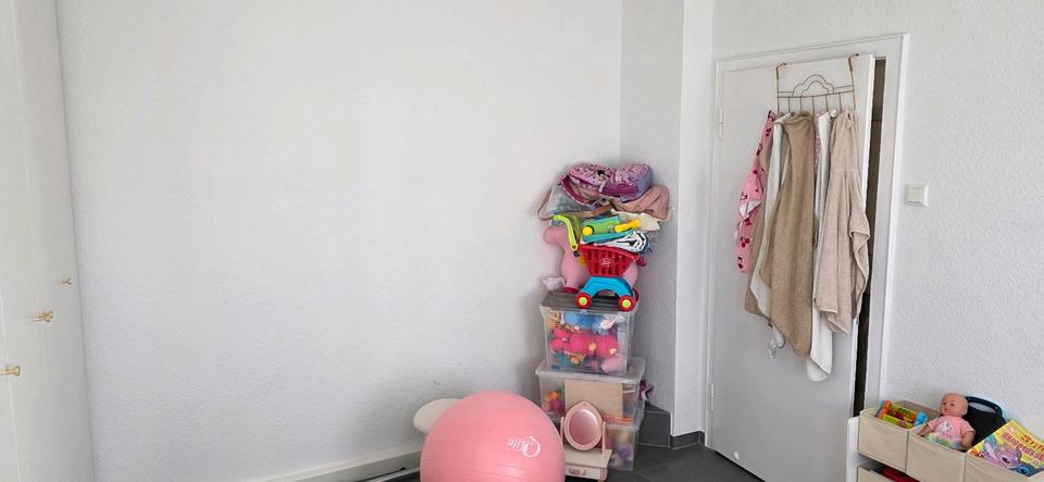 Etagenwohnung Oberhausen - 3 Zimmer, 71 m&sup2;, 950&euro; | Angebot:26315010