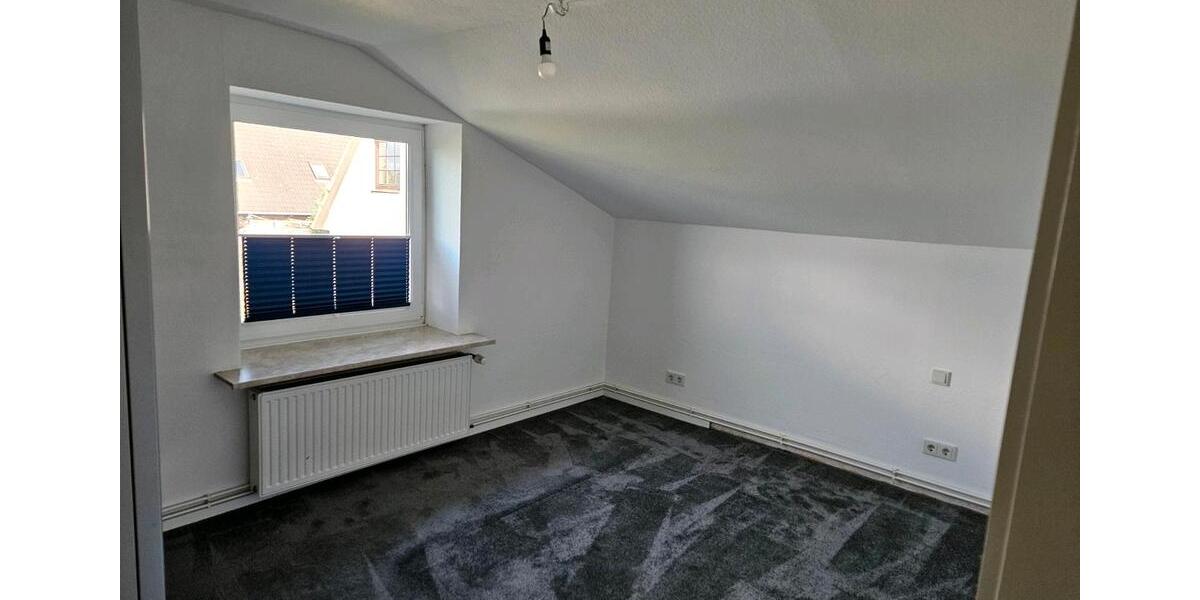 Dachgeschoßwohnung Ellerhoop - 1 Zimmer, 57 m&sup2;, 820&euro; | Angebot:25857150