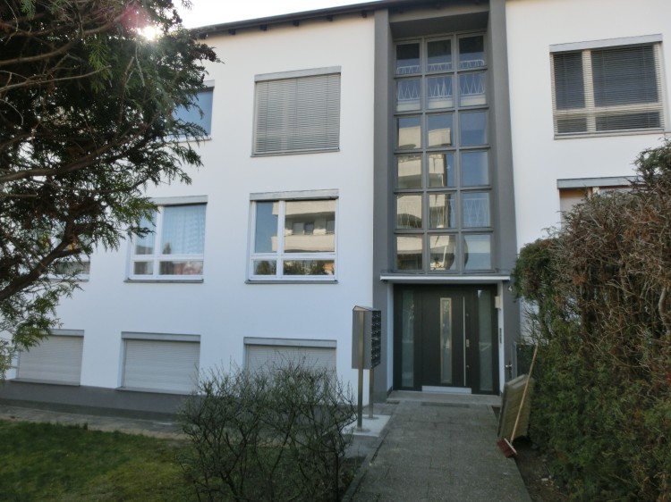 N-Katzwang: Gehobene 2-Zimmer-DG-Wohnung (u.a. mit Parkett, Granit, hell usw.) Top! von Privat - 2- Nürnberg Katzwang | Angebot:25960401