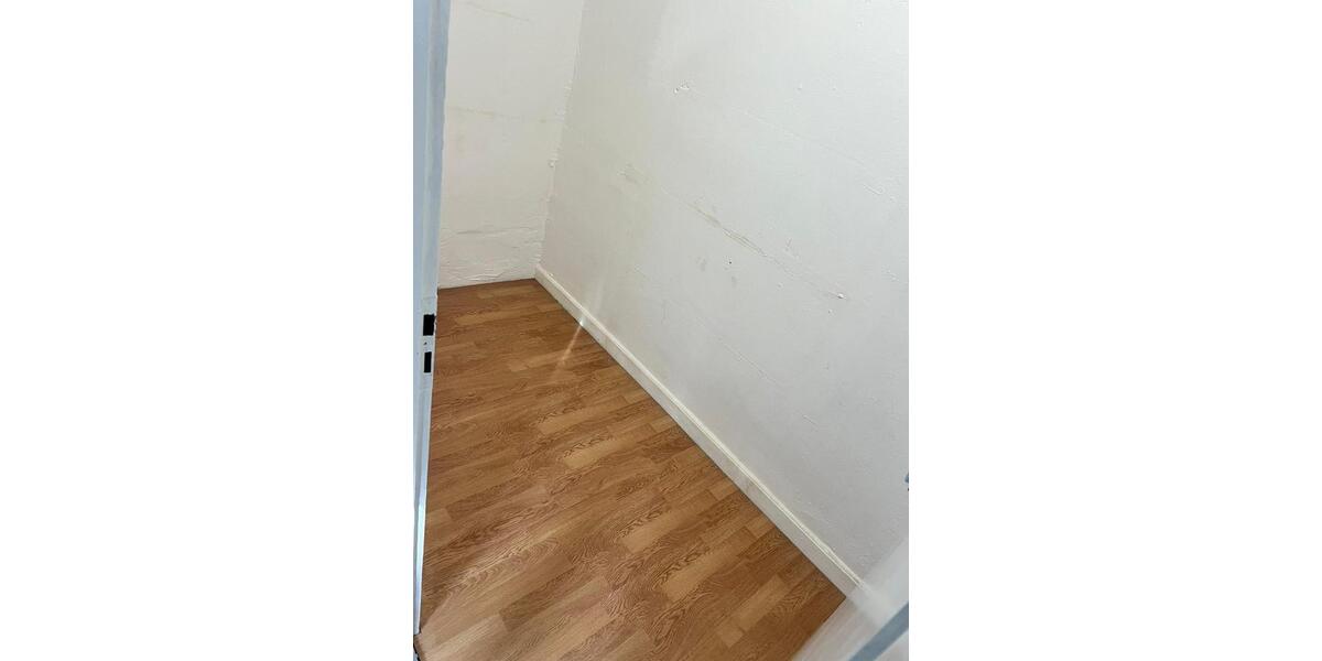 Erdgeschoßwohnung Bad Emstal - 2 Zimmer, 95 m&sup2;, 800&euro; | Angebot:25906715