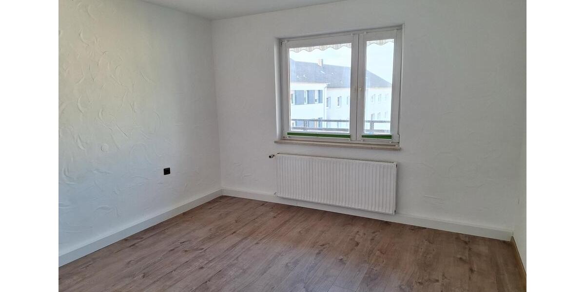 Etagenwohnung Gerolzhofen - 3 Zimmer, 80 m&sup2;, 750&euro; | Angebot:24852156