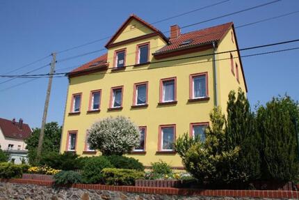 Wohnung Döbeln - 3 Zimmer, 86 m&sup2;, 450&euro; | Angebot:24353941