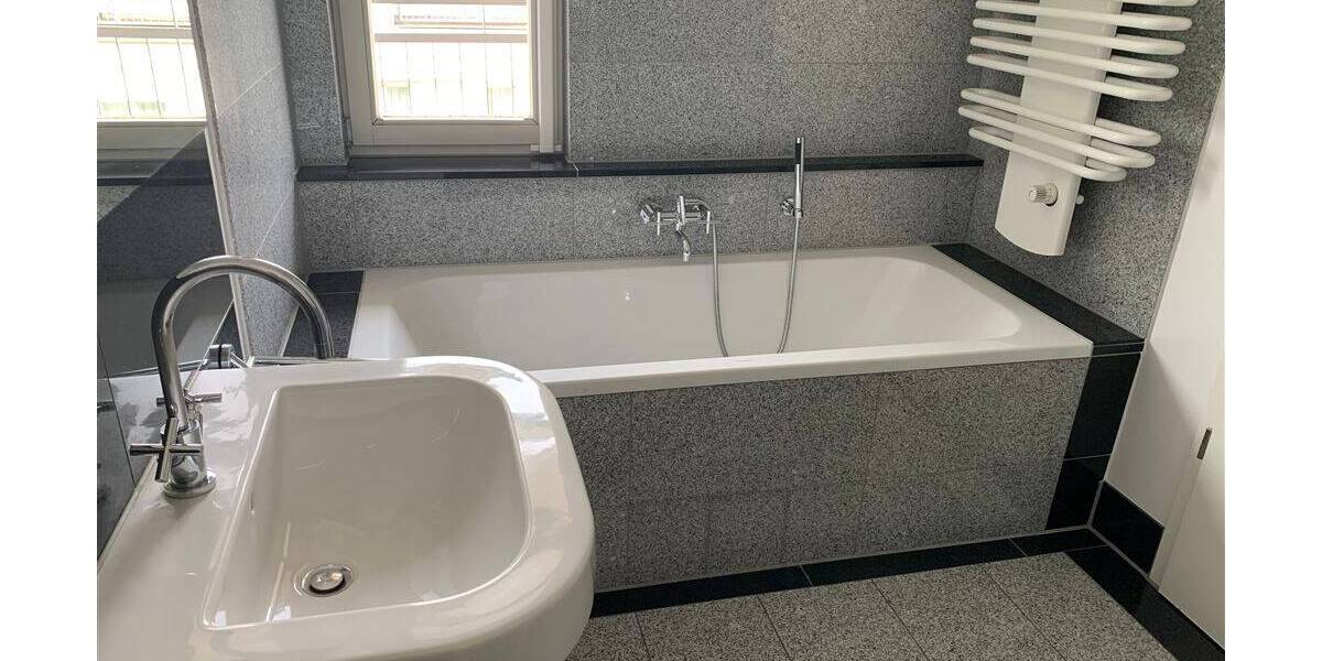 Etagenwohnung Berlin Mitte - 5 Zimmer, 180 m&sup2;, 3.400&euro; | Angebot:26744913