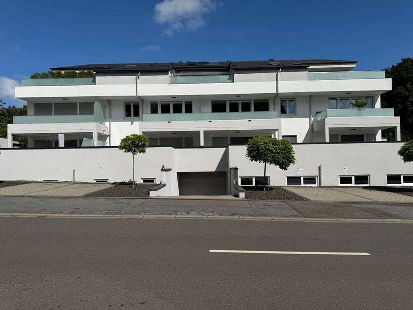 Wohnung zum Mieten in Homburg 1.715 € 127 m²