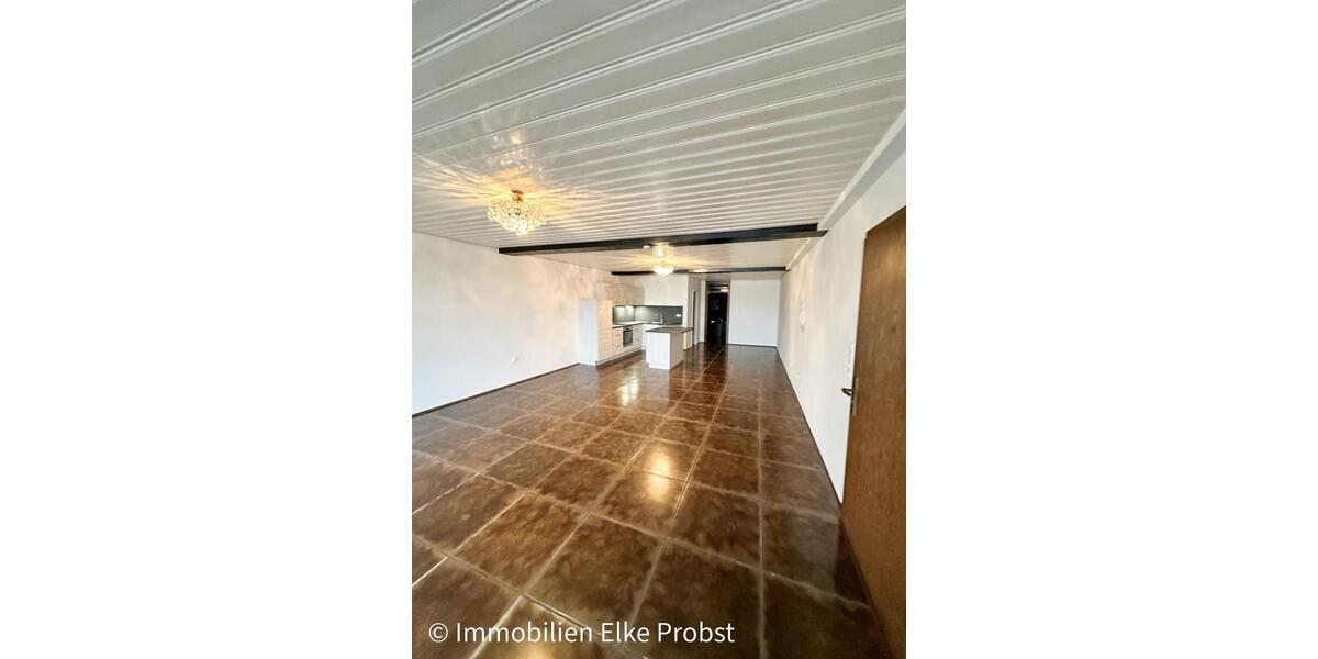 Einfamilienhaus Waldmünchen - 2 Zimmer, 160 m&sup2;, 650&euro; | Angebot:23499011