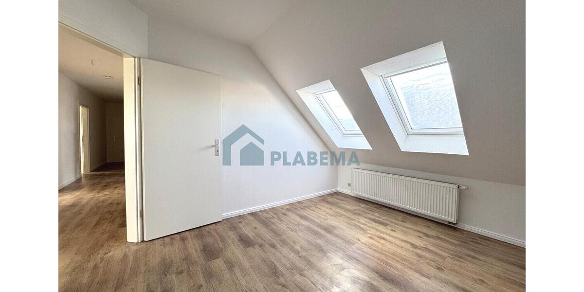 Etagenwohnung Parchim - 4 Zimmer, 95 m&sup2;, 987&euro; | Angebot:26365412