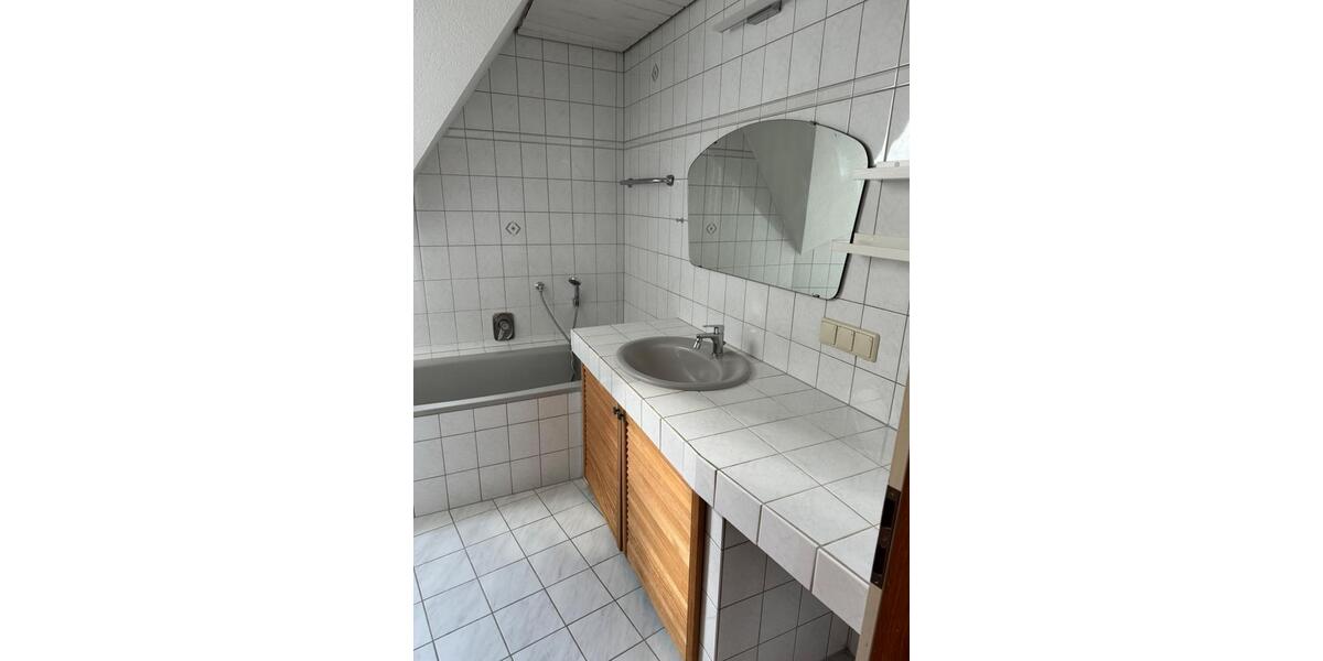 Maisonettenwohnung Herborn - 4 Zimmer, 100 m&sup2;, 750&euro; | Angebot:26049643