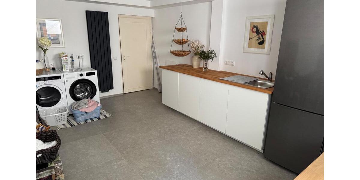 Reihenhaus Aachen Aachen-Mitte - 6 Zimmer, 172 m&sup2;, 2.500&euro; | Angebot:26696133