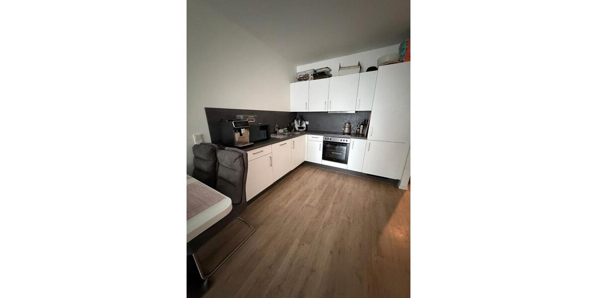 Etagenwohnung Schönefeld - 3 Zimmer, 73 m&sup2;, 975&euro; | Angebot:26479649