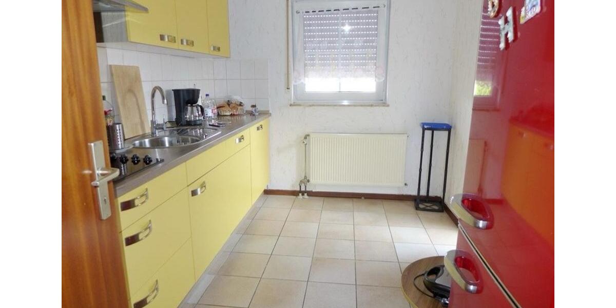 Dachgeschoßwohnung Aßlar - 3 Zimmer, 81 m&sup2;, 800&euro; | Angebot:25159550