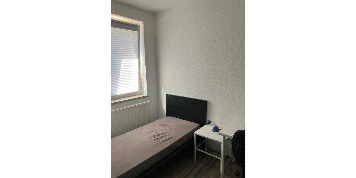 Wohnen auf Zeit Kassel - 1 Zimmer, 16 m&sup2;, 369&euro; | Angebot:26348007