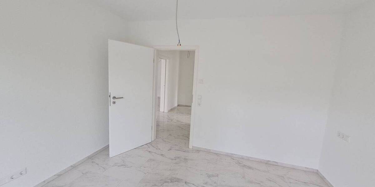 Etagenwohnung Bad Wimpfen - 3 Zimmer, 81 m&sup2;, 1.300&euro; | Angebot:26556708