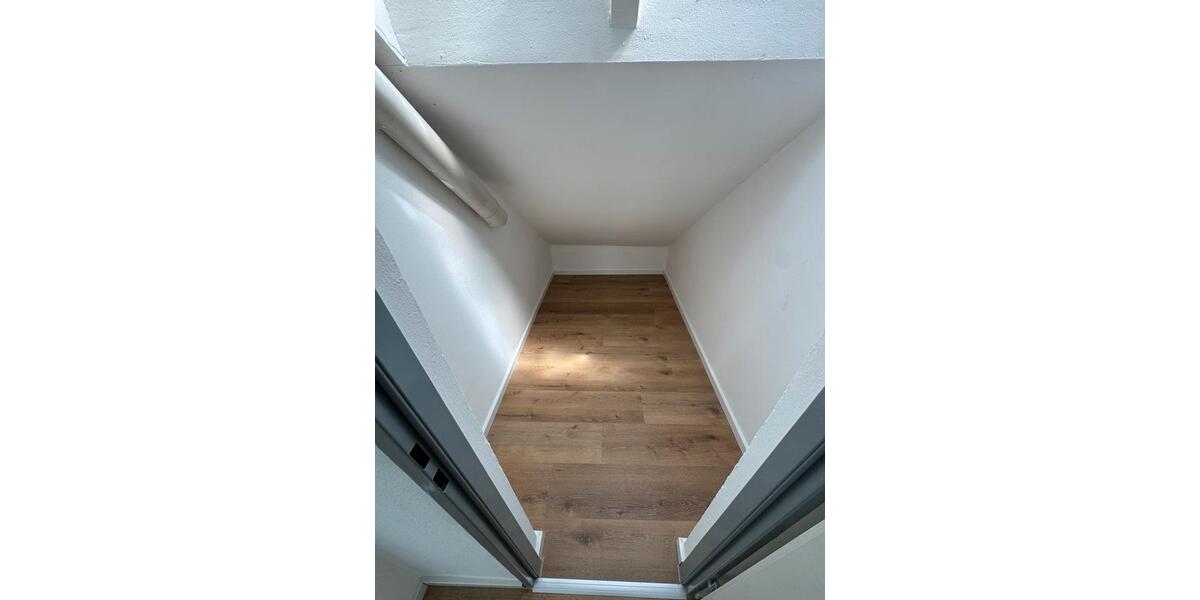 Dachgeschoßwohnung Münster Berg Fidel - 2 Zimmer, 74 m&sup2;, 1.000&euro; | Angebot:26613537