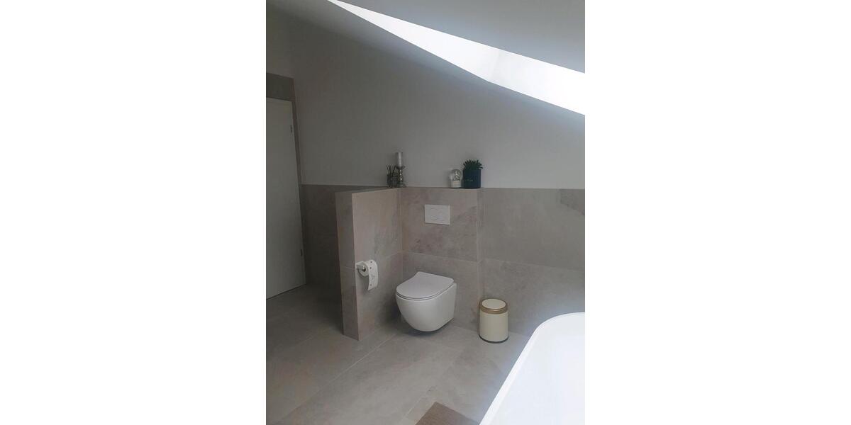 Dachgeschoßwohnung Bad Essen - 4 Zimmer, 125 m&sup2;, 1.300&euro; | Angebot:24681903