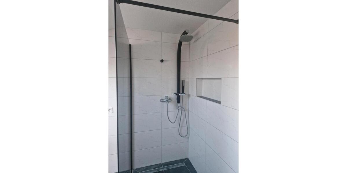 Dachgeschoßwohnung Gaildorf - 3 Zimmer, 90 m&sup2;, 870&euro; | Angebot:26519367