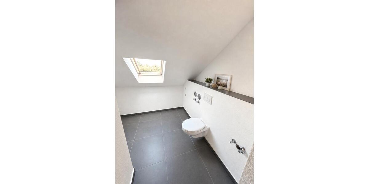 Dachgeschoßwohnung Dillingen (Saar) - 3 Zimmer, 69 m&sup2;, 610&euro; | Angebot:26394906