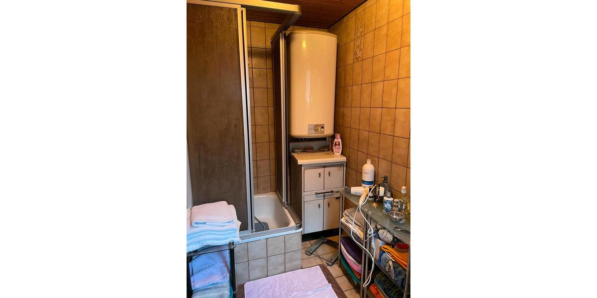 Einfamilienhaus Nördlingen - 8 Zimmer, 180 m&sup2;, 1.350&euro; | Angebot:26252324