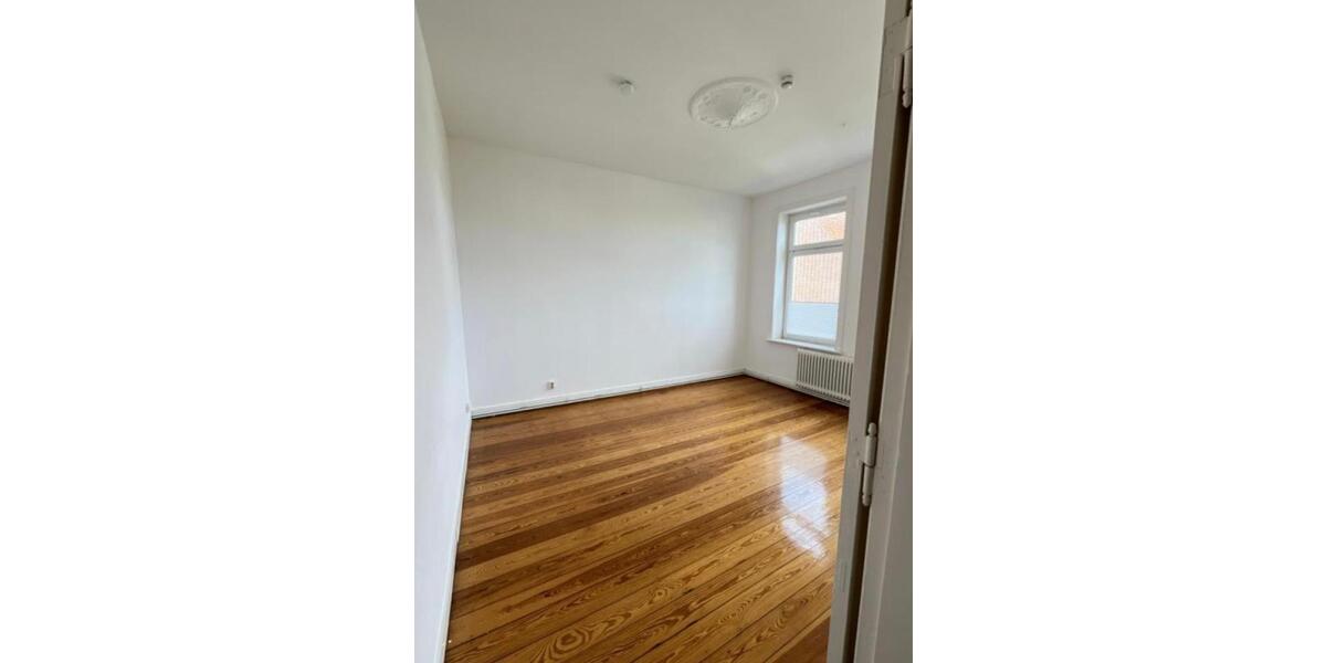 Etagenwohnung Cuxhaven - 2 Zimmer, 126 m&sup2;, 1.386&euro; | Angebot:26534842